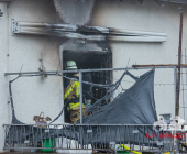 Drama an Weihnachten: Mindestens ein Toter bei Gebäudebrand in Freiberg. Weitere Verletzte und vermisste Personen derzeit