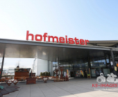 Grossbrand in Bietigheimer Möbelhaus - Großeinsatz für Feuerwehr, Rettungsdienst und Polizei