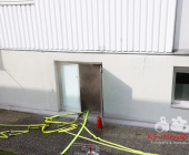 Grossbrand in Bietigheimer Möbelhaus - Großeinsatz für Feuerwehr, Rettungsdienst und Polizei