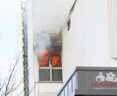Grossbrand in Bietigheimer Möbelhaus - Großeinsatz für Feuerwehr, Rettungsdienst und Polizei