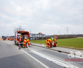Pleidelsheim: Feuer an Flüchtlingsunterkunft - Marbacher Straße - Mehrere Feuerwehren auch hier im Einsatz