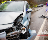 Frontalzusammenstoß zweier Pkw in einem Kurvenbereich - Feuerwehr Erdmannhausen im Einsatz. L1124 bei Marbach aktuell voll gesperrt