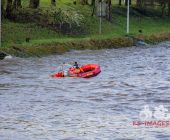 Großer Sucheinsatz auf dem Neckar zwischen Marbach und Ludwigsburg, nachdem ein Boot in starker Strömung gekentert sein soll