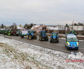 Symbolbild Schilderbrücke auf einer Autobahn mit dem Warnhinweis , Schriftzug Staugefahr ab 08.01.2023 wegen Demonstrationen