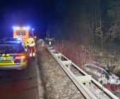Spektakulärer Unfall in Leonberg - Mercedes E53 AMG (457 PS) schlägt in Wasserbecken ein