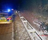 Spektakulärer Unfall in Leonberg - Mercedes E53 AMG (457 PS) schlägt in Wasserbecken ein
