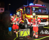 ***INFOUPDATE PRESSEMITTEILUNG*** Gebäudebrand in Leonberg-Höfingen führt zu Großeinsatz von Feuerwehr Rettungsdienst.
