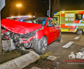 Ampel ausgefallen 27-Jährige missachtet Stoppschild und kracht in Linienbus