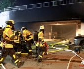 20140301_tiefgaragenbrand-in-bietigheim-personen-werden-evakuiert-alte-leute-von-feuerwehr-getragen-363