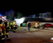 20140301_tiefgaragenbrand-in-bietigheim-personen-werden-evakuiert-alte-leute-von-feuerwehr-getragen-382