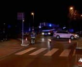 20140301_tiefgaragenbrand-in-bietigheim-personen-werden-evakuiert-alte-leute-von-feuerwehr-getragen-385