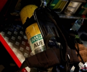 20140301_tiefgaragenbrand-in-bietigheim-personen-werden-evakuiert-alte-leute-von-feuerwehr-getragen-399