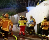 20140301_tiefgaragenbrand-in-bietigheim-personen-werden-evakuiert-alte-leute-von-feuerwehr-getragen-409