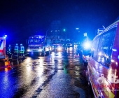 11 Verletzte bei Matrazenbrand in einem Kinderzimmer - Vater bei Löschversuche schwer verletzt