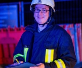 11 Verletzte bei Matrazenbrand in einem Kinderzimmer - Vater bei Löschversuche schwer verletzt