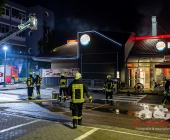 Feuer im Burgerking - Abzugshaube über Burgerbrater fängt Feuer