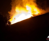 20140423_Dachstuhl brennt Lichterloh - Großaufgebot an Rettungskräften-0407