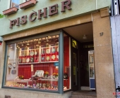 20140422_Ueberfall auf Schmuckgeschaeft - Taeter bewaffnet mit Pistole und Messer fluechtig - grosse Suchaktion-0336