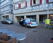 20140422_Ueberfall auf Schmuckgeschaeft - Taeter bewaffnet mit Pistole und Messer fluechtig - grosse Suchaktion-0355