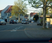 20140422_Ueberfall auf Schmuckgeschaeft - Taeter bewaffnet mit Pistole und Messer fluechtig - grosse Suchaktion-0362