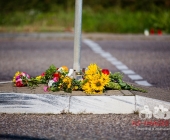 Bilder der Gedenkstätte - Fußgänger beim überqueren der Fahrbahn von Auto erfasst und getötet