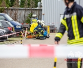 Chemische Reaktion im Tauchbecken - Großer Gefahrguteinsatz in Asperg