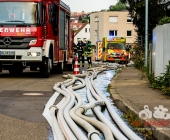 Großbrand in Remseck - Landkreise Helfen sich aus -  Waffenfund bei Löscheinsatz - Feuerwehrmann verletzt
