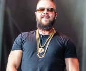 KSK Music Open Kollegah mit harten Texten auf der Bühne Der BOSS in Ludwigsburg