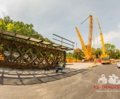 Brücke mit 55 Tonnen raus und 90 Tonnen rein. Platz 3 der größten Kräne der Welt in BURGSTETTEN