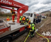 LKW Brand auf der Landstraße 1115 bei Großbottwar mit einer Verletzten Person