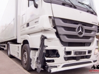 verkehrsunfall-lkw-gegen-pkw-bietigheim-22-04-2013_0004