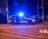 Bandenkrieg? - Gruppe Russen von anderer Personengruppe angegriffen - Einer niedergestochen mehrere Verletzte ein zertrümmerter PKW aus der Straße