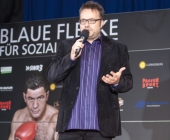 pressekonferenz-hueck-krasniqi-vom-18-09-2013_-0008