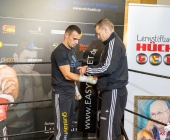 hueck-vs-krasniqi-pressetraining-13-11-2013-charety-boxen_-0011