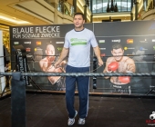 hueck-vs-krasniqi-pressetraining-13-11-2013-charety-boxen_-0028