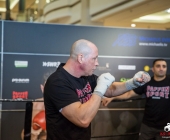 hueck-vs-krasniqi-pressetraining-13-11-2013-charety-boxen_-0056