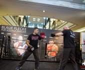 hueck-vs-krasniqi-pressetraining-13-11-2013-charety-boxen_-0066