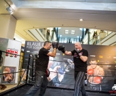 hueck-vs-krasniqi-pressetraining-13-11-2013-charety-boxen_-0068