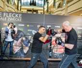 hueck-vs-krasniqi-pressetraining-13-11-2013-charety-boxen_-0083