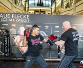 hueck-vs-krasniqi-pressetraining-13-11-2013-charety-boxen_-0085