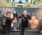 hueck-vs-krasniqi-pressetraining-13-11-2013-charety-boxen_-0087