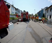 Rentnerunfall erst Fahrzeug angefahren dann unkontrolliert 50m weiter in den Vorgarten