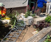 Rentnerunfall erst Fahrzeug angefahren dann unkontrolliert 50m weiter in den Vorgarten