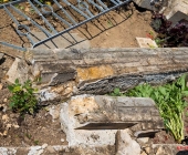 Rentnerunfall erst Fahrzeug angefahren dann unkontrolliert 50m weiter in den Vorgarten