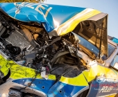 2 Unfälle auf 200m Strecke: Streifenwagen crasht frontal mit Blaulicht in den Gegenverkehr - Mehrere Verletzte