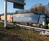 BAB A81 Asperg: Auffahrunfall mit drei Lkws verursacht langen Stau