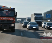 BAB A81 Asperg: Auffahrunfall mit drei Lkws verursacht langen Stau