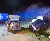 20140210_schwerer-unfall-a81-2-pkw-1-lkw-beteiligt-kinder-eingeklemmt-197
