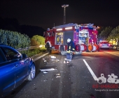 Fahrerin donnert in Seite eines quer stehenden Wagen auf der Autobahn - mehrere Schwerverletzte