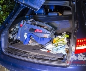 Fahrerin donnert in Seite eines quer stehenden Wagen auf der Autobahn - mehrere Schwerverletzte